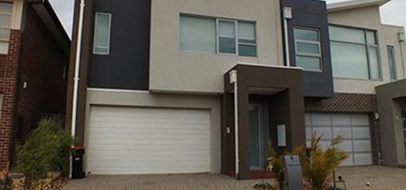 8 Marine Parade Caroline Springs